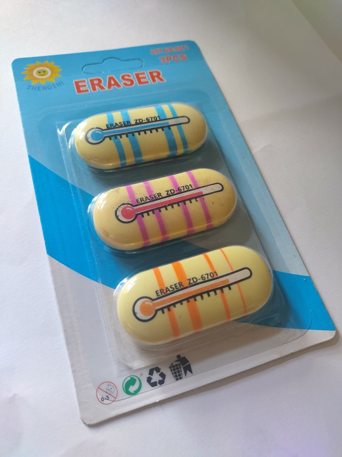 Temperature Erasers Set Children Boys Girl Kids Home Office School 3 Pieces New